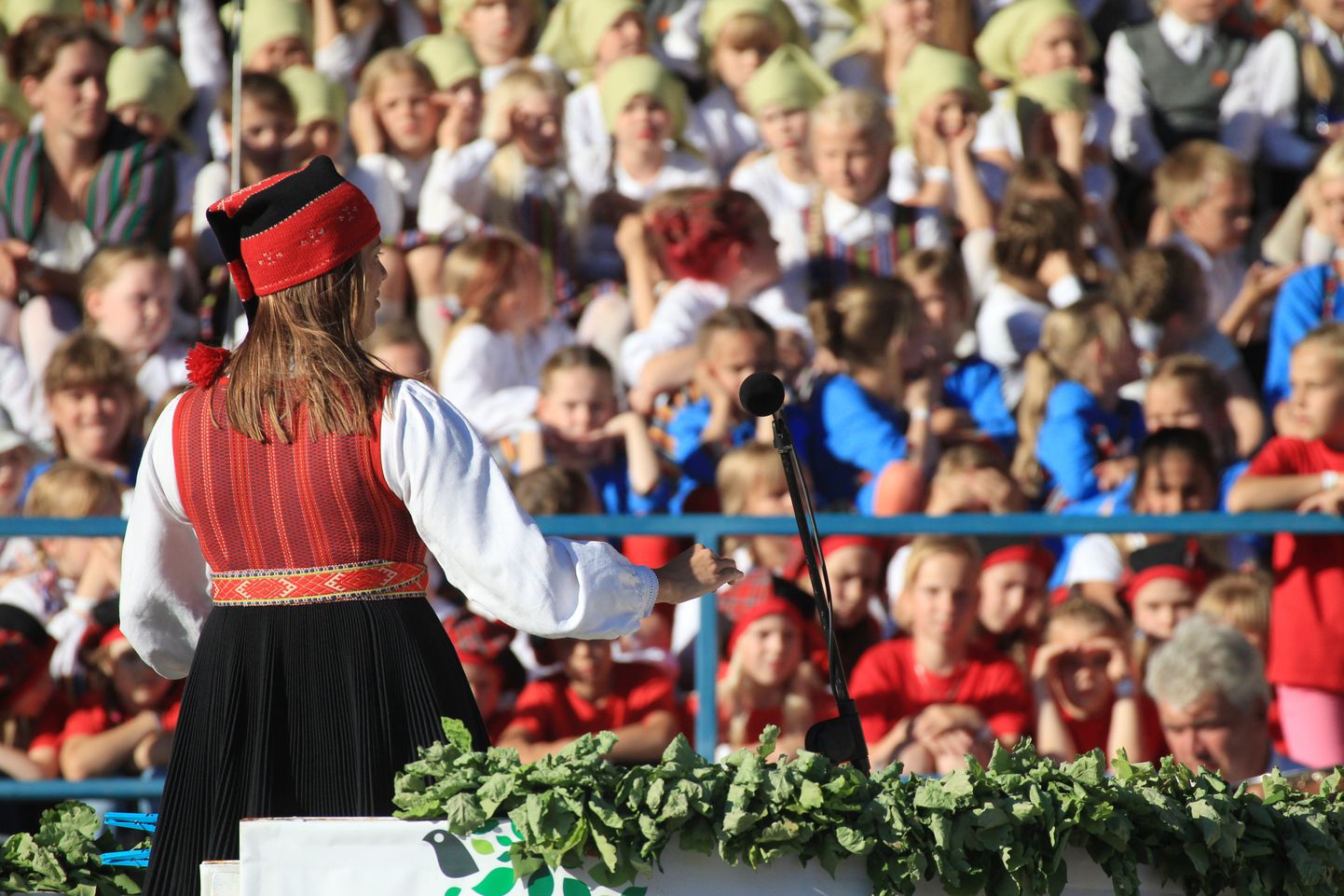Laupäeval leidis aset Tartu Laulupidu  «Enne ja nüüd», mis oli pühendatud Miina Härmale.
