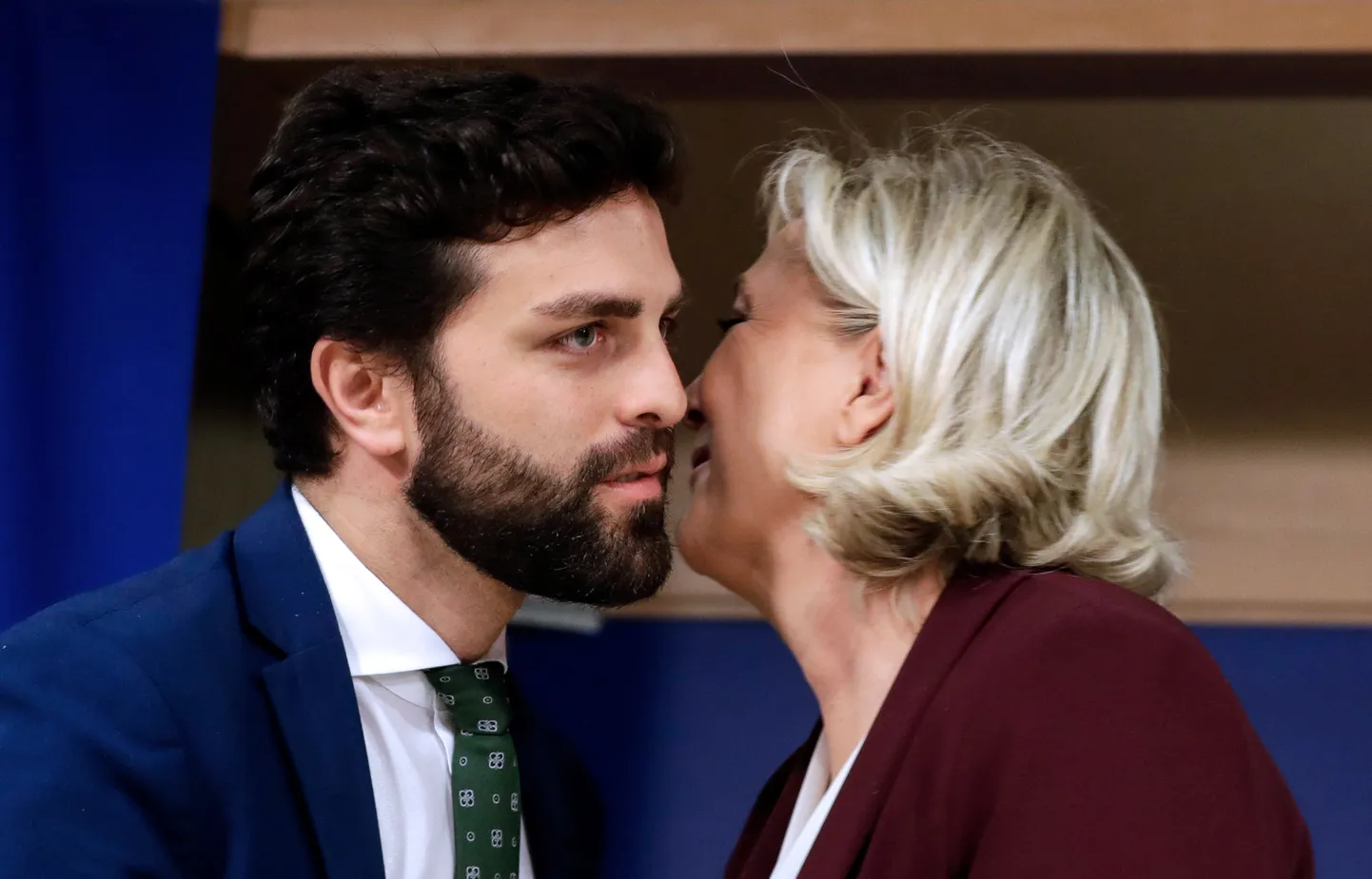 Marco Zanni ja Marine Le Pen.