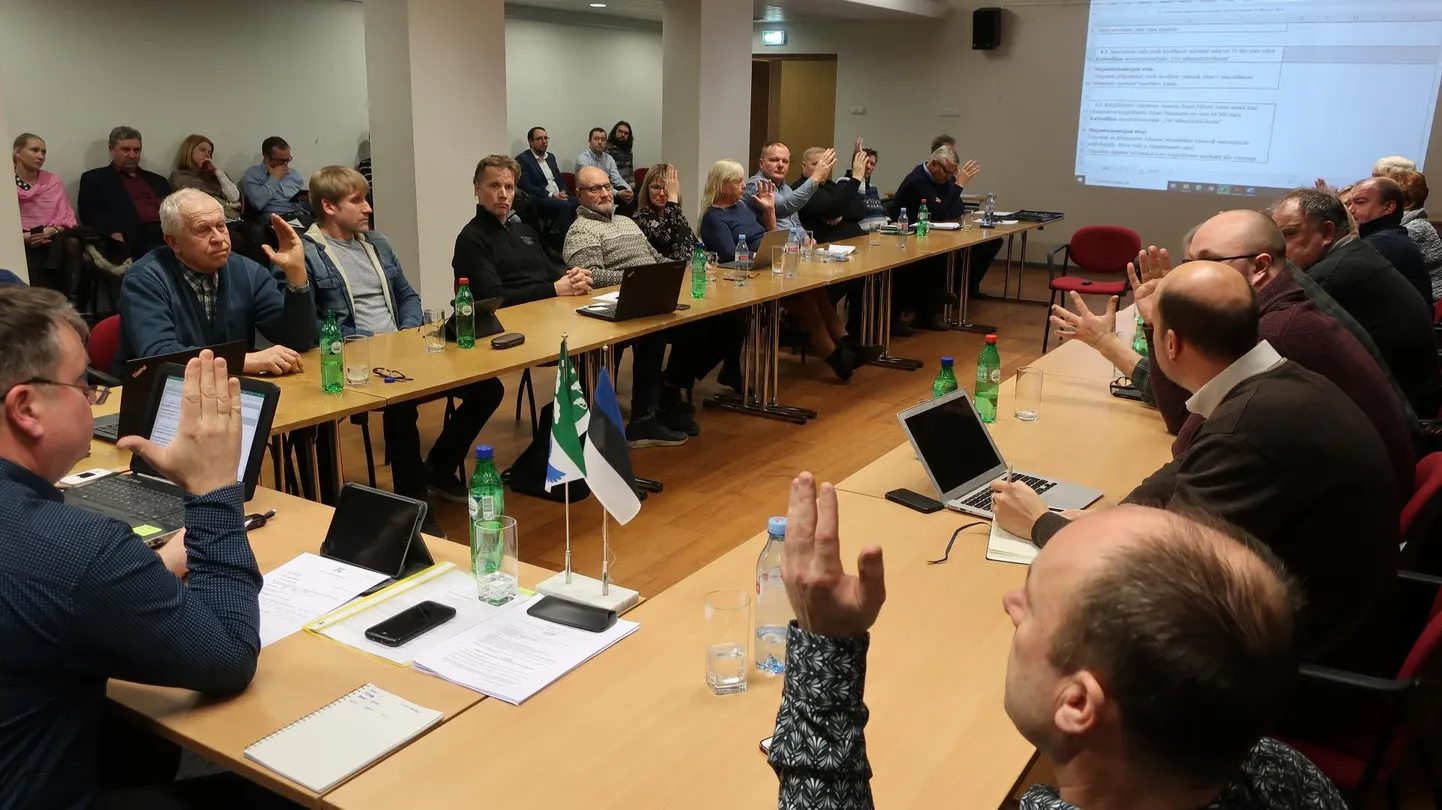 Põlva vallavolikogus ei jookse hääletused alati sugugi koalitsiooni ja opositsiooni piiri mööda. Nii ka vallamaja puudutava otsuse puhul.