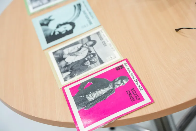 Luulevinüülide seas tuleb ette haruldasi leide. “Eesti noort luulet 1962–1972” plaadisarja kokkuajamine oli päris keeruline ja võttis mitu aastat.