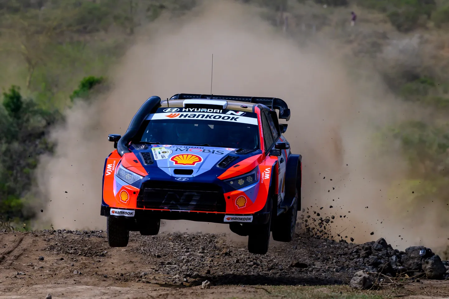 Hyundai teenis Keenia rallilt kaks poodiumikohta.
