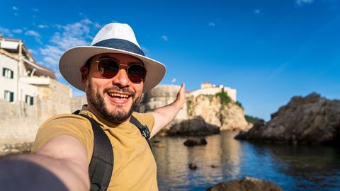 FOTO, MIS HULLUTAB INTERNETTI ⟩ Turistid tormavad paika, mida kohalikud üritasid viimase hetkeni kiivalt saladuses hoida