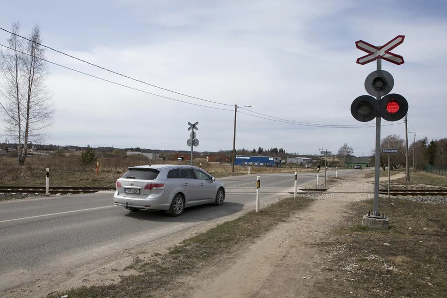 Autojuhid pidid plinkiva foori taga veerand tundi ootama. Pilt  on tehtud mullu aprillis.