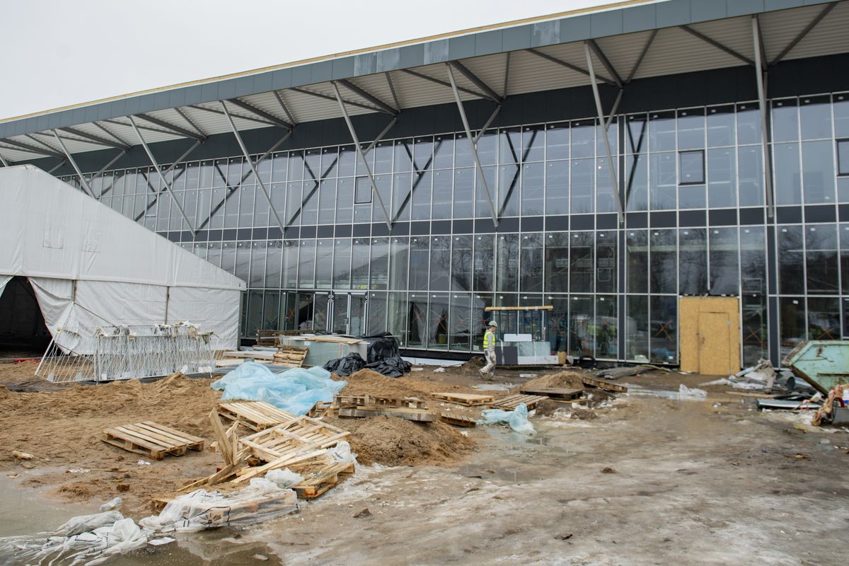 Daugavas stadiona ledus halles būvniecība