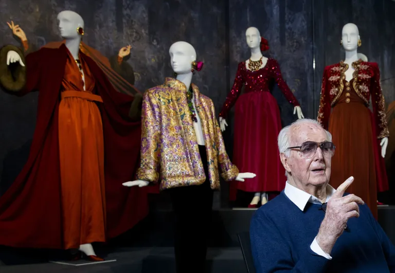 Hubert de Givenchy moelooming