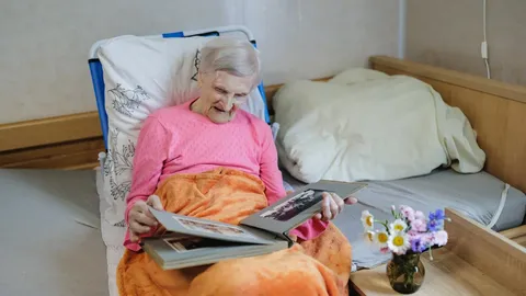 Поздравляем! Старейшая жительница Эстонии отмечает 107-летие