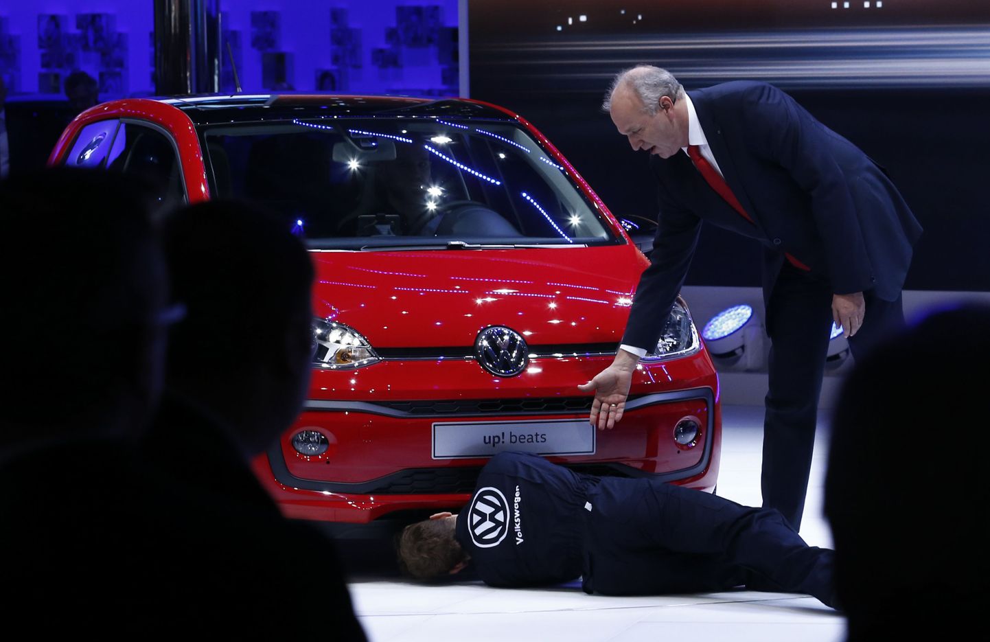 Volkswagen Brandi juhatuse liige Jürgen Stackmann peab läbirääkimisi protestijaga