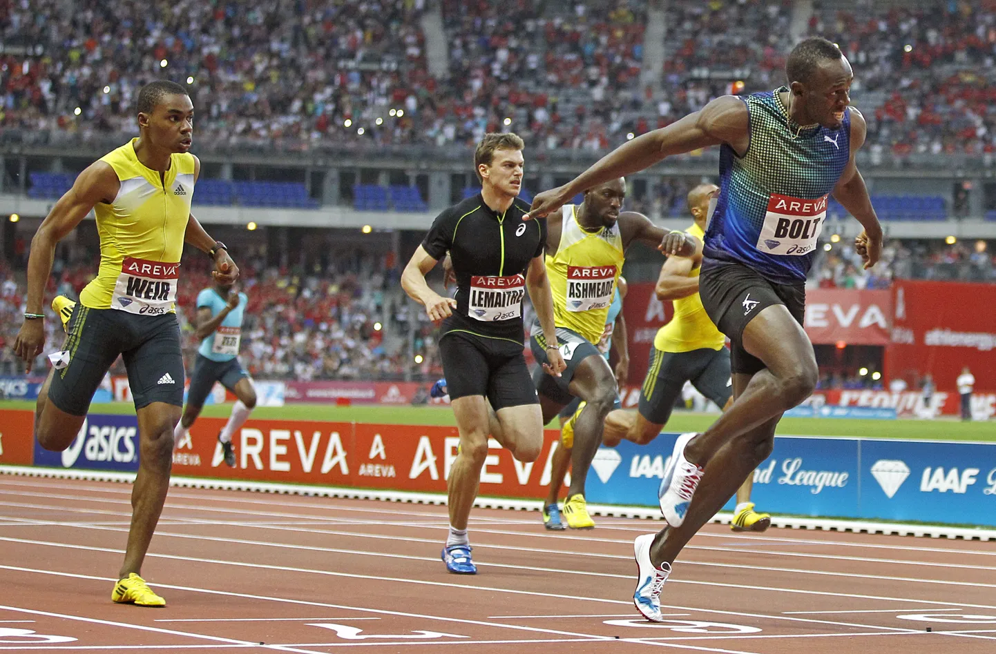 Usain Bolt Pariisis 200 meetri jooksus.