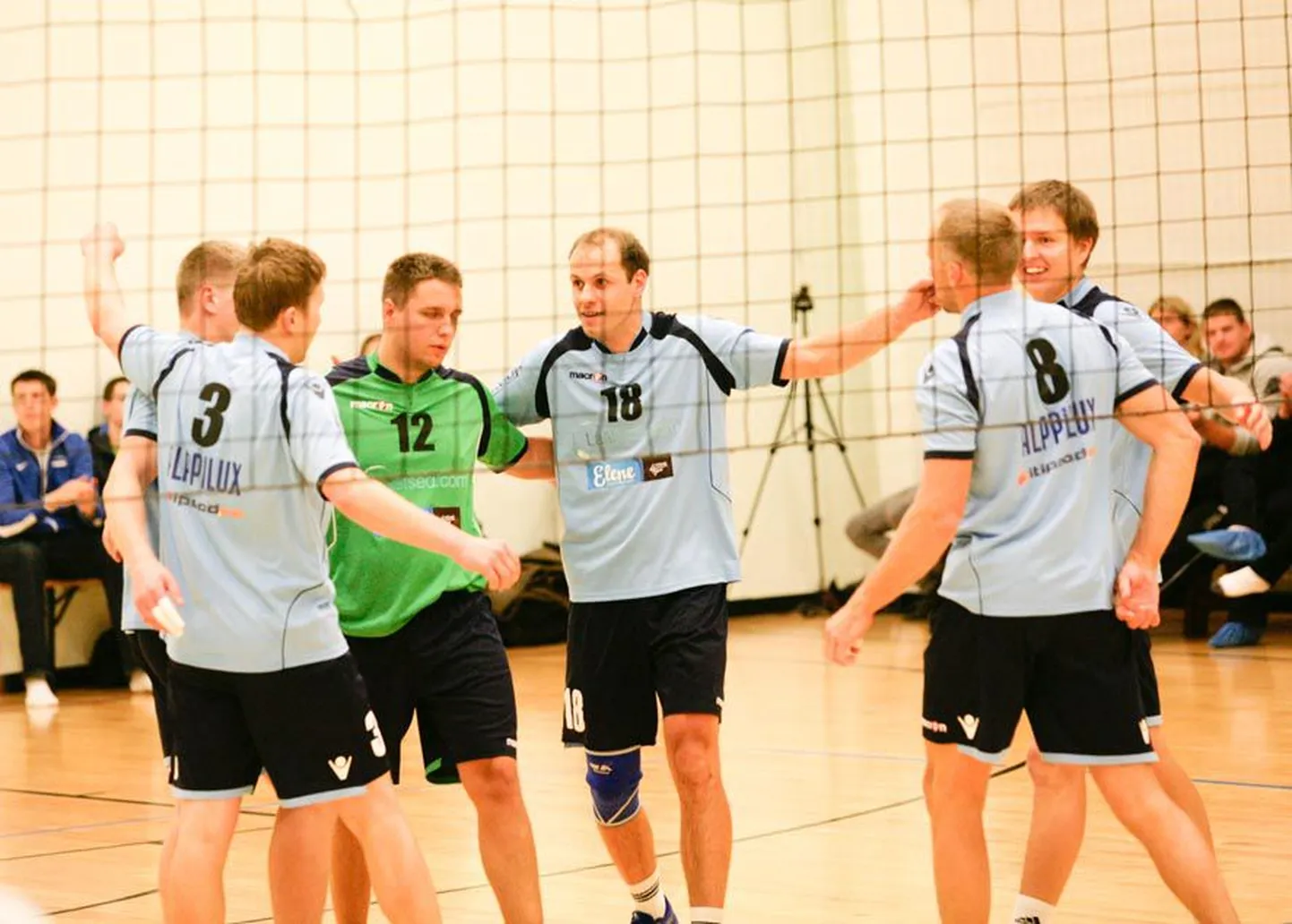 Paide/Türi/Väätsa võrkpallimeeskond on alustanud uut aastat esiliigas kahe võiduga. Kuigi võistkonna neljas koht sai sellega kindlamaks, läheb meistrivõistluste lõpliku paremusjärjestuse selgumiseni veel aega.