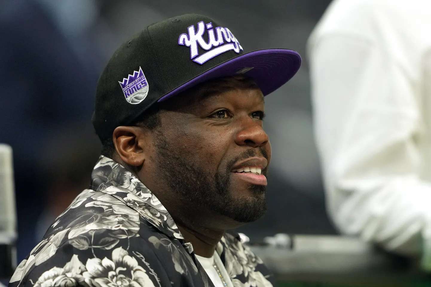 Räppar 50 Cent, kodanikunimega Curtis Jackson.