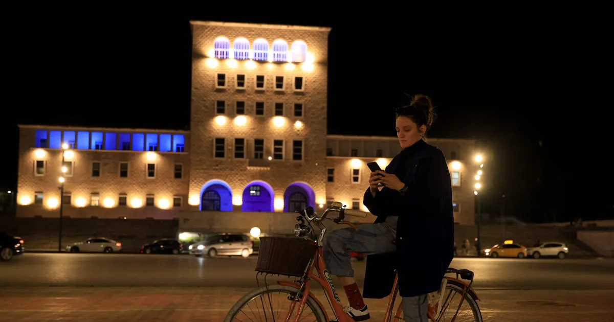 AASTANE KEELD ⟩ Albaania keerab homsest ligipääsu TikTokile kinni