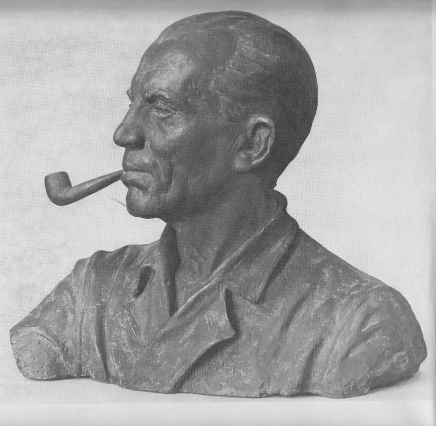 E. Bergmanni tehtud Ferdi Sannamehe büst.