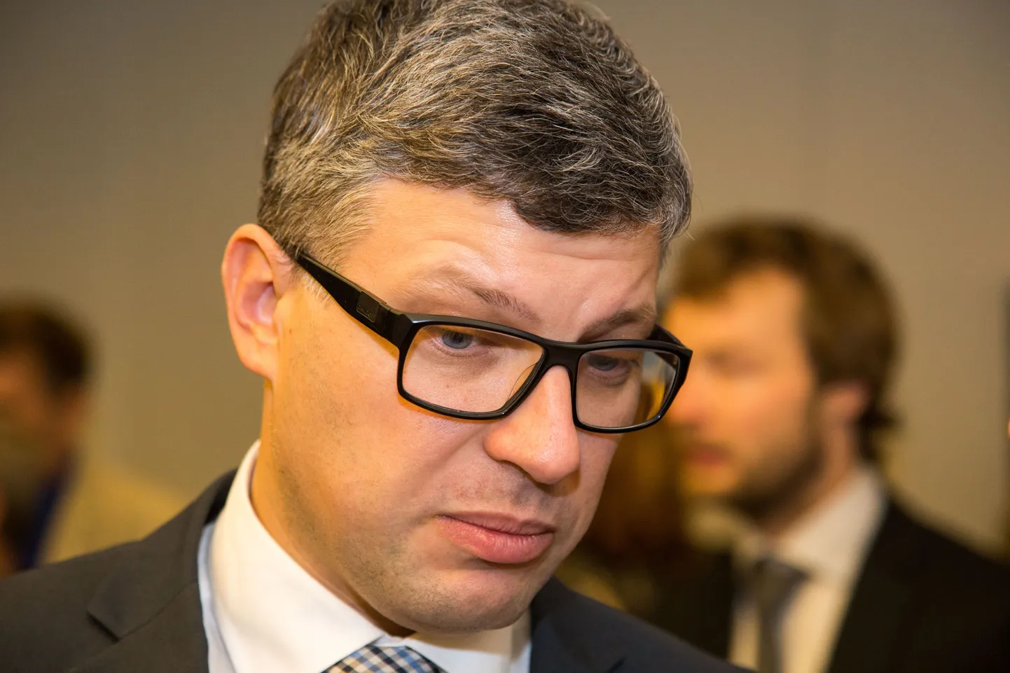 Riigihalduse minister Mihhail Korb vastas täna riigikogus Riigi Kinnisvara ASi puudutavatele küsimustele.