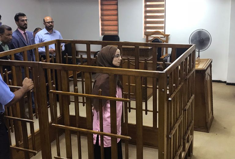 Džihadismist süüdistatav naine Bagdadi kohtus