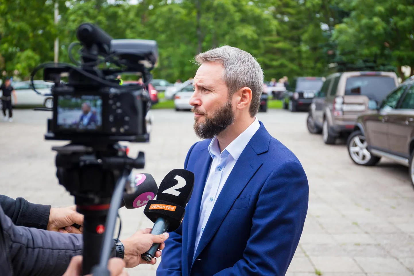 Usuliikumise asutaja ja liider Sergei Šidlovski kinnitas improviseeritud pressikonverentsil, et Aseri elanike hirmud on alusetud.