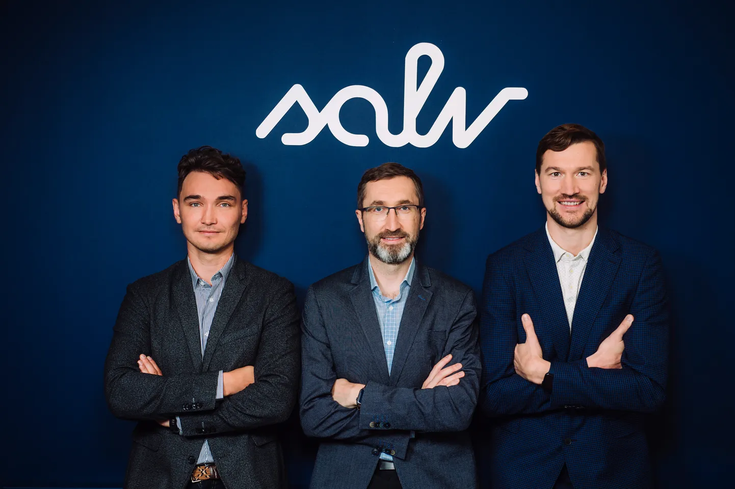 Salvi juhtivtöötajad: Sergei Rumjantsev( tehnoloogia juht),  Jeff McClelland (tootmisdirektor) ja Taavi Tamkivi (asutaja, tegevjuht)