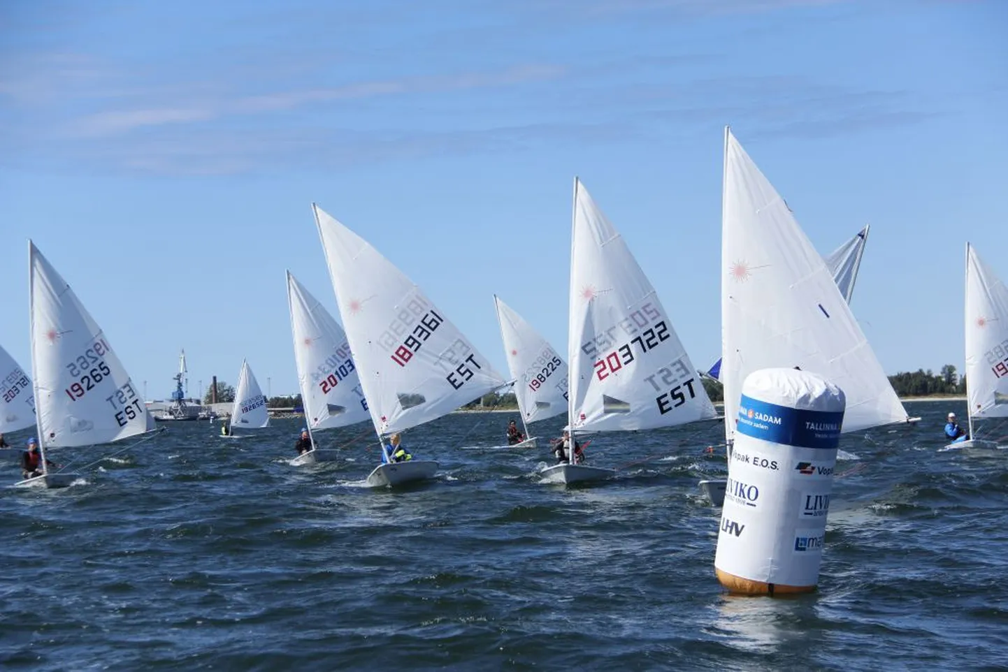 Laser Radial klass märki võtmas