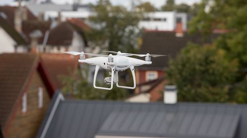 Uus korrakaitseseadus paneb paika selgemad reeglid droonide lennutamisel