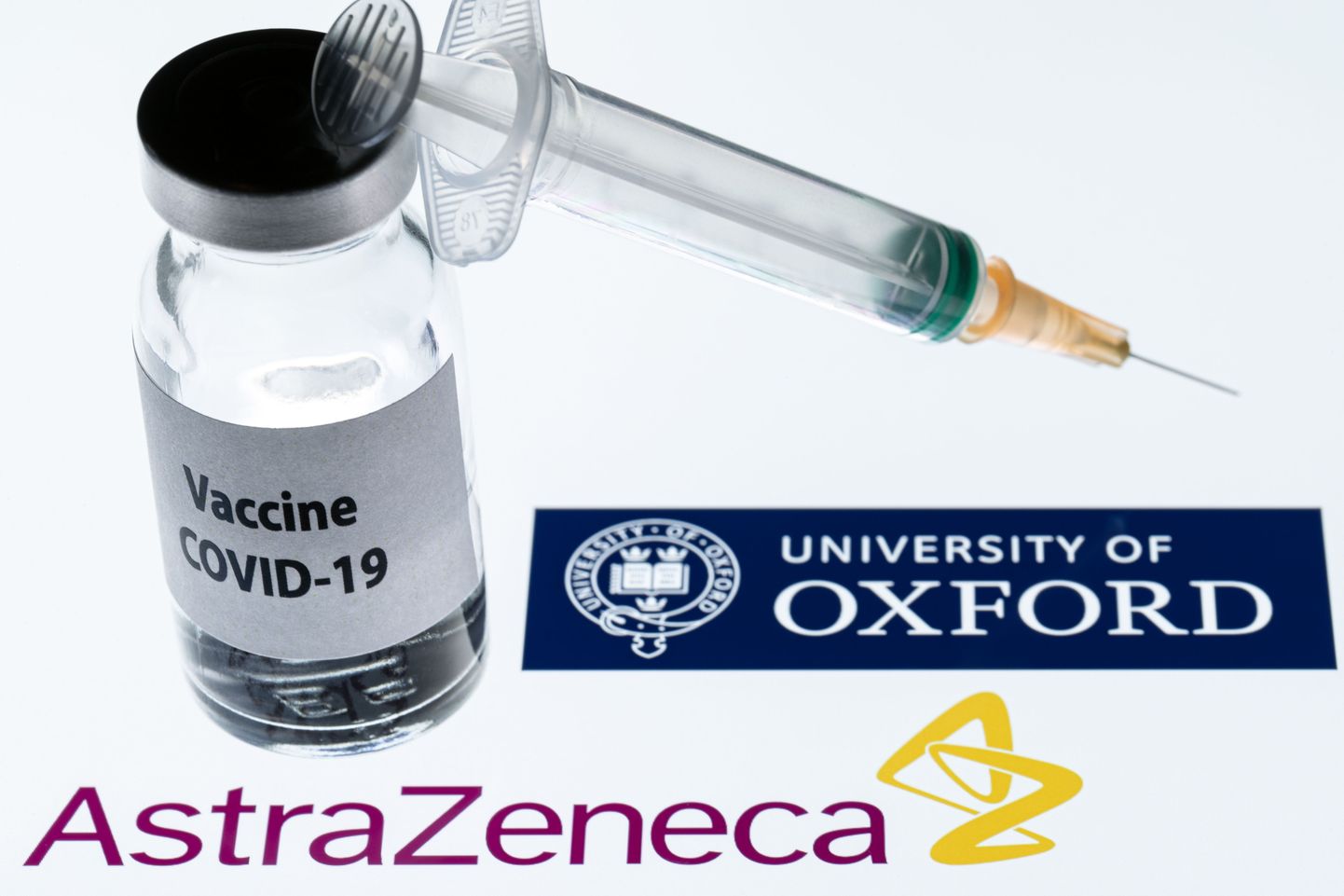 Oksfordas Universitātes un "AstraZeneca" Covid-19 vakcīna.
