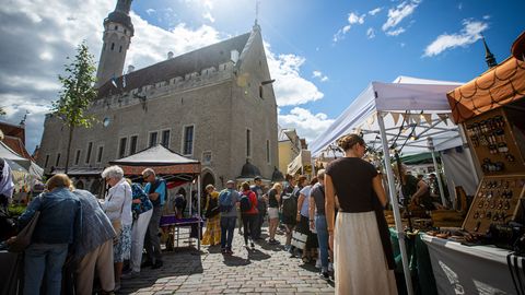 PRIIT TAMMERAID ⟩ Ka tallinlasest saab vanalinnas turist. See mõjub ärile halvasti
