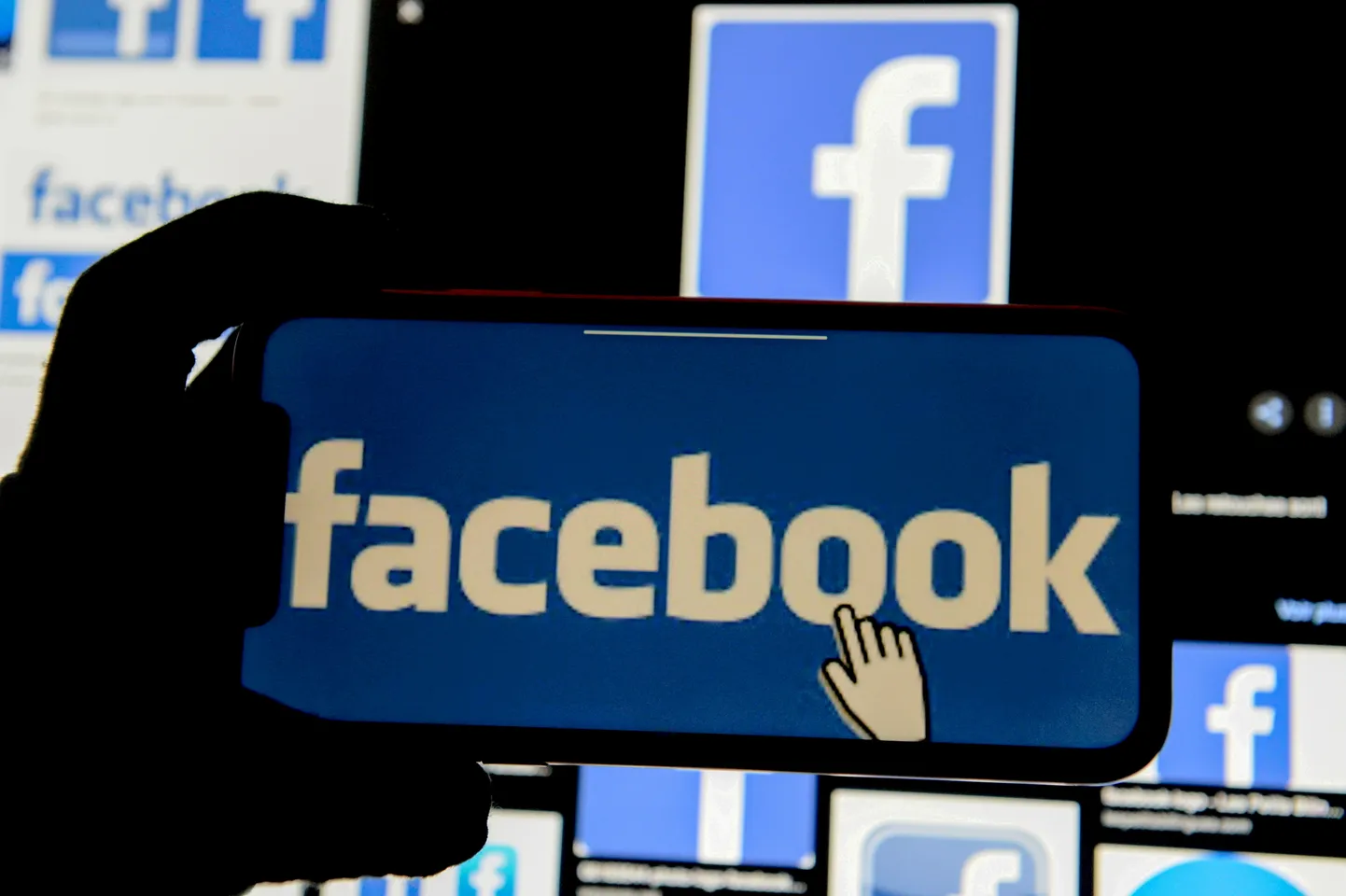 Логотип Facebook.