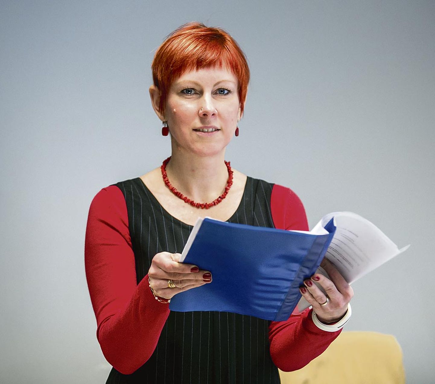 Pärnu linnavalitsuse sotsiaal­osakonna juhataja Aika Kaukver saatis sotsiaalministeeriumisse päringu, milles soovib selgust matusetoetuse segadusse.