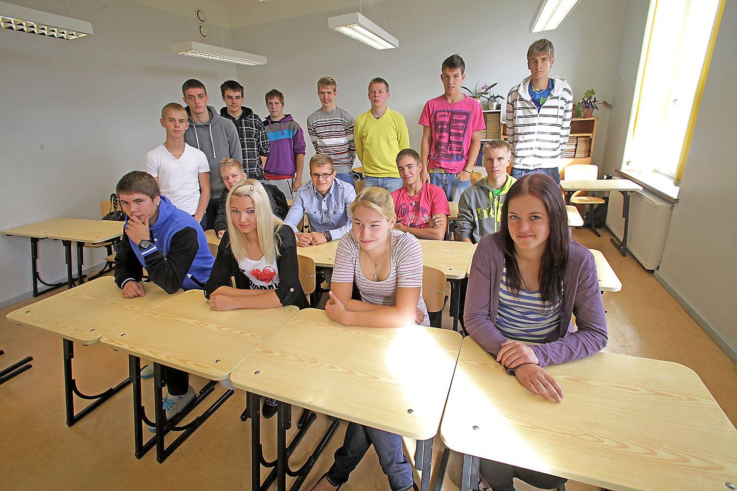 Lähte gümnaasiumi vastavatud spordiklassi õpilased on tulnud kokku üle Eesti. Tavapärast kehalist kasvatust neil pole, kuid see-eest tuleb iga päev käia trennis. Esimese õppenädala järel oli noortel kooli kohta öelda vaid kiidusõnu.