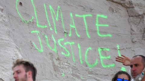 В Европе объявляют режим ЧП: новая инициатива в защиту климата