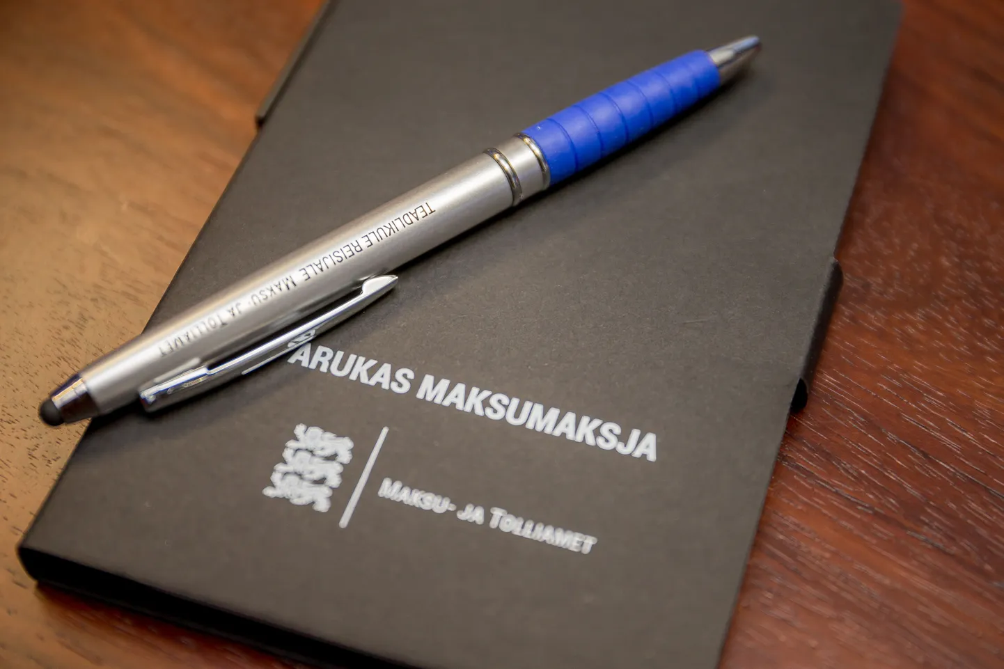 Maksu- ja Tolliamet sümboolika.